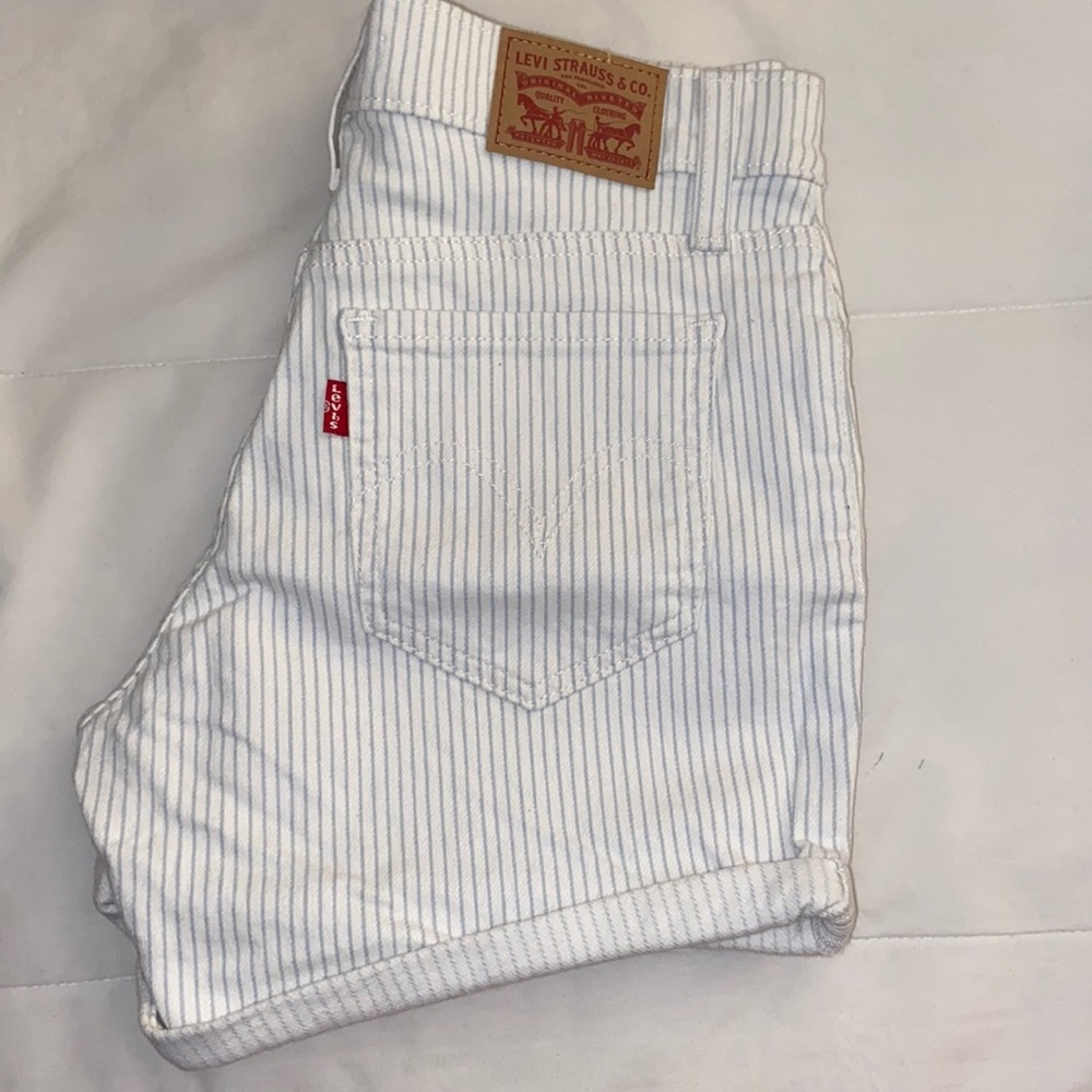 High waisted mid length shorts